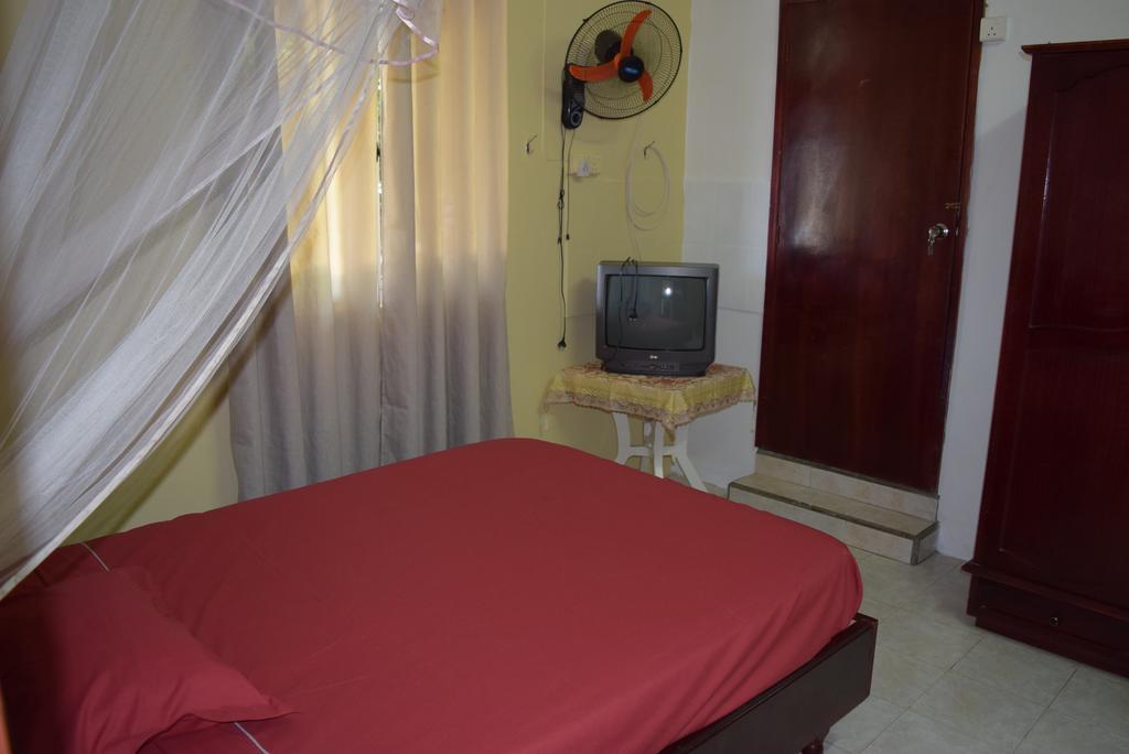 Mauri Holidays 'Budgeted Apartment' Ла Гулет Стая снимка